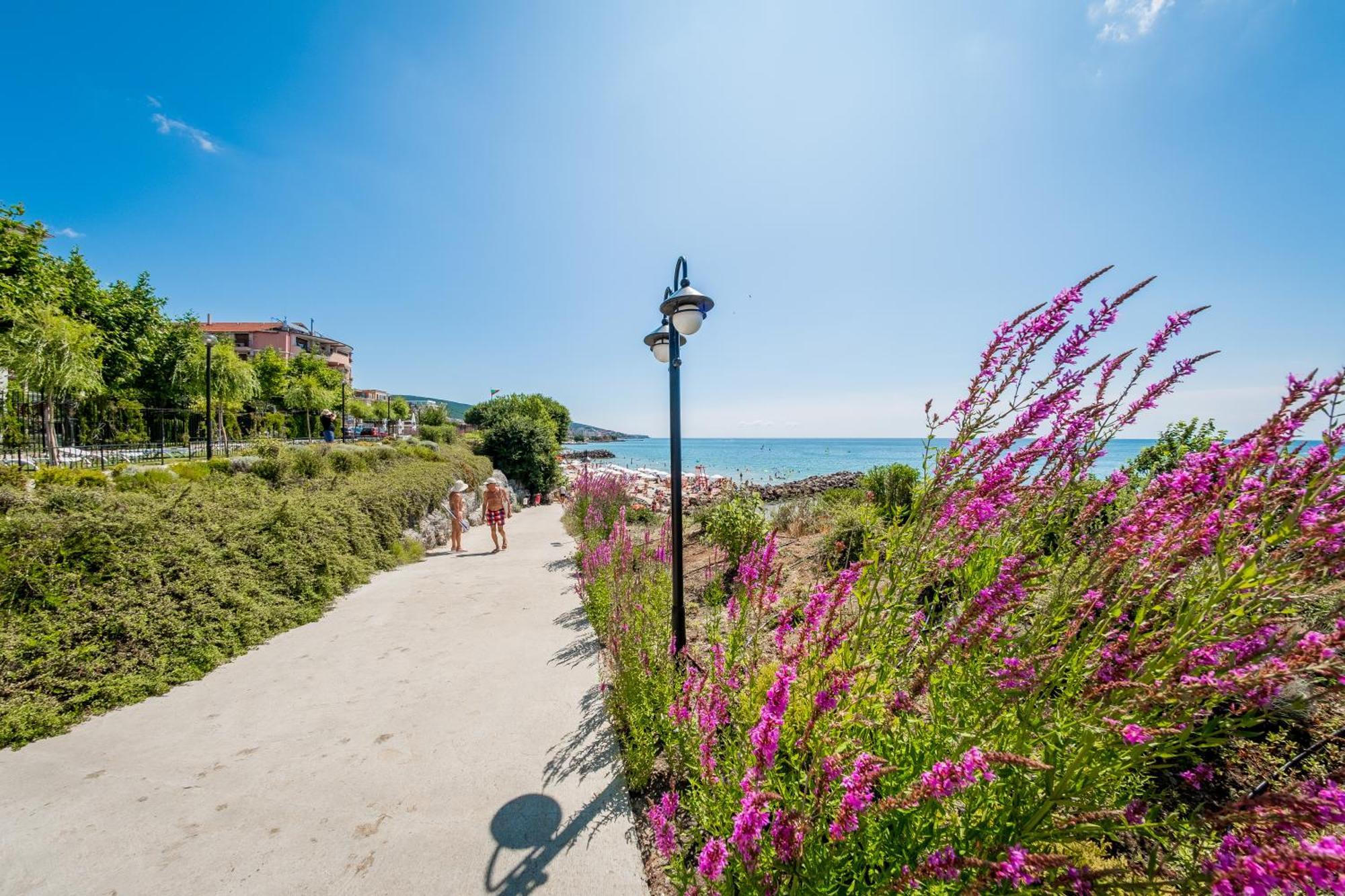 Premier Fort Beach Hotel Sveti Vlas Luaran gambar