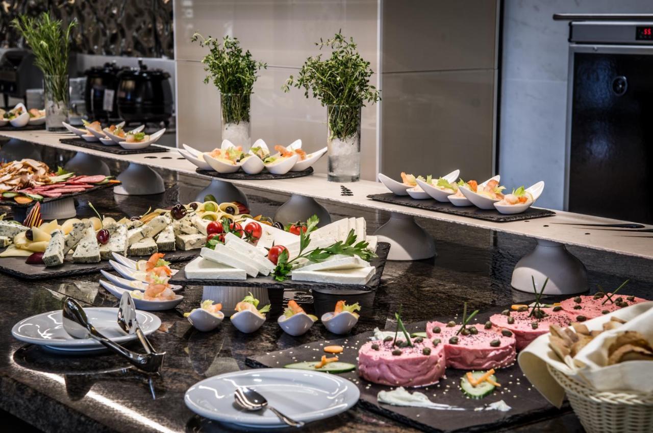 Premier Fort Beach Hotel Sveti Vlas Luaran gambar