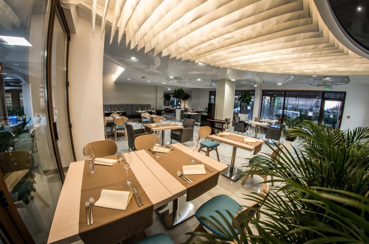 Premier Fort Beach Hotel Sveti Vlas Luaran gambar